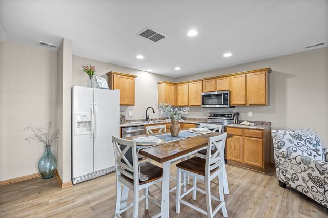 3163 SW Arlan Lane, Ankeny, IA 50023