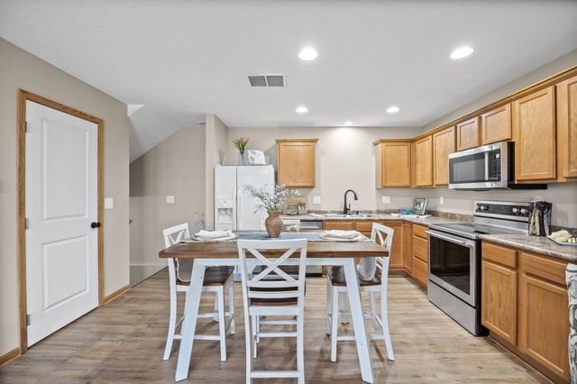 3163 SW Arlan Lane, Ankeny, IA 50023