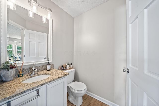 891 Dunvegan Circle, Pickerington, OH 43147