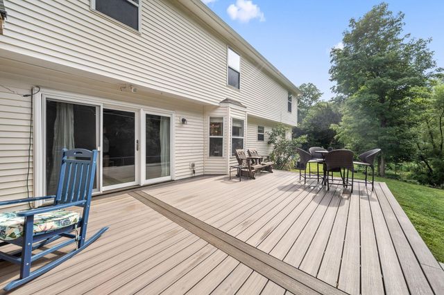 891 Dunvegan Circle, Pickerington, OH 43147