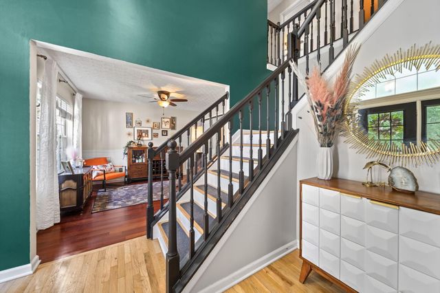 891 Dunvegan Circle, Pickerington, OH 43147