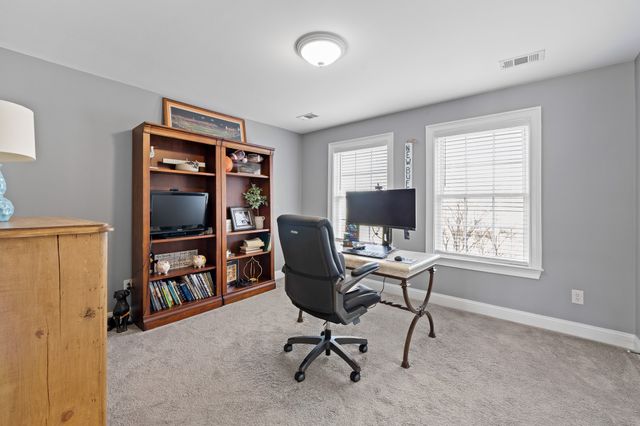 945 Plantation Blvd, Gallatin, TN 37066