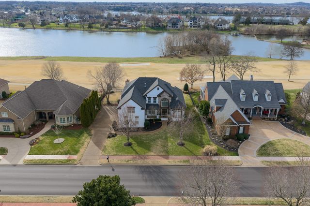 945 Plantation Blvd, Gallatin, TN 37066