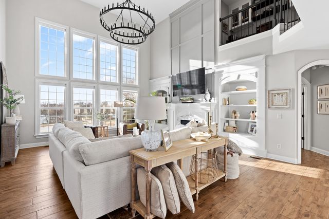 945 Plantation Blvd, Gallatin, TN 37066