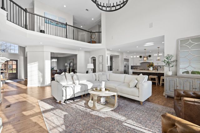 945 Plantation Blvd, Gallatin, TN 37066