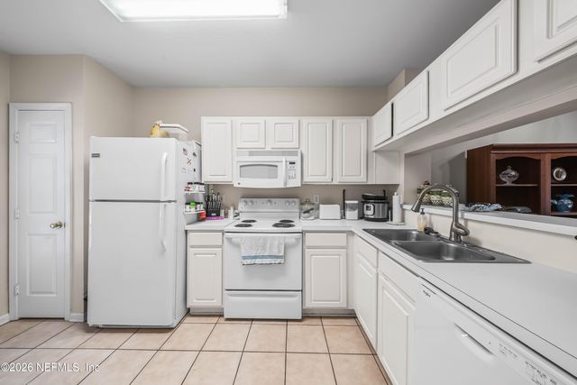 8230 DAMES POINT CROSSING Boulevard 1307, Jacksonville, FL 32277