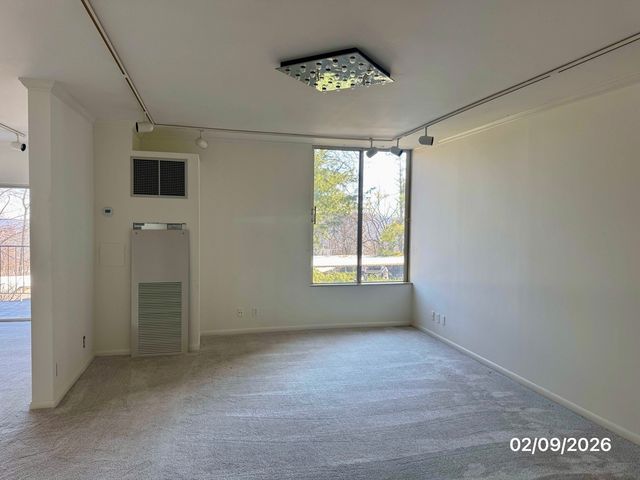 6666 Brookmont Ter Apt 208, Nashville, TN 37205