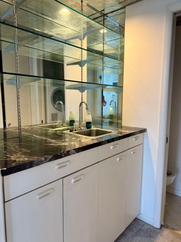 6666 Brookmont Ter Apt 208, Nashville, TN 37205