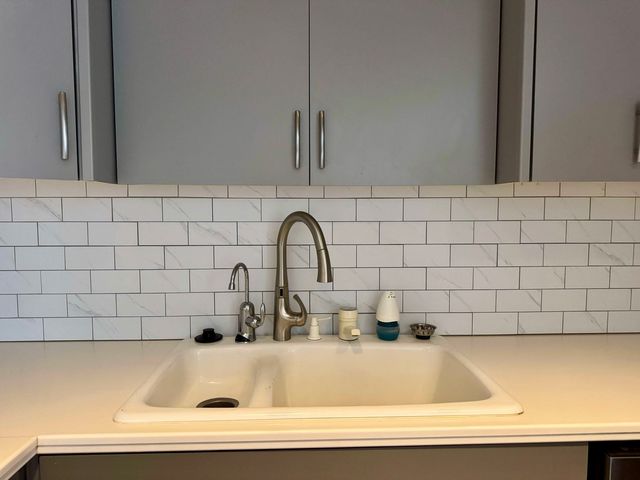 6666 Brookmont Ter Apt 208, Nashville, TN 37205