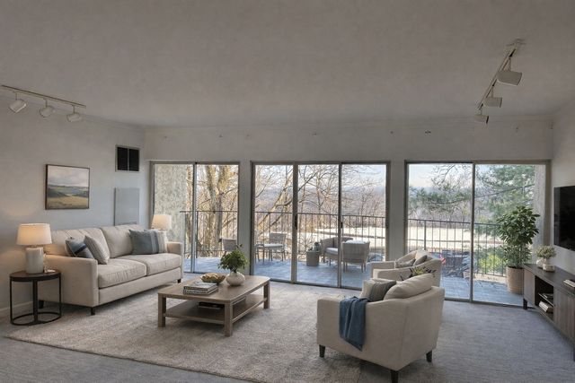 6666 Brookmont Ter Apt 208, Nashville, TN 37205