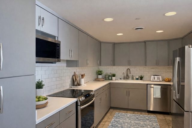 6666 Brookmont Ter Apt 208, Nashville, TN 37205