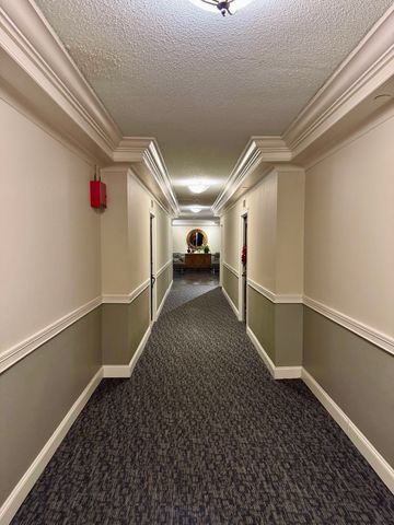 6666 Brookmont Ter Apt 208, Nashville, TN 37205