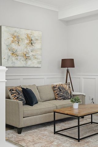 115 Thurston St I, Somerville, MA 02145