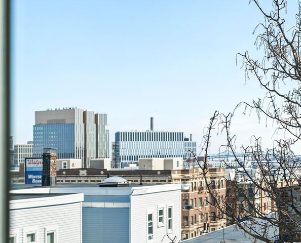 115 Thurston St I, Somerville, MA 02145