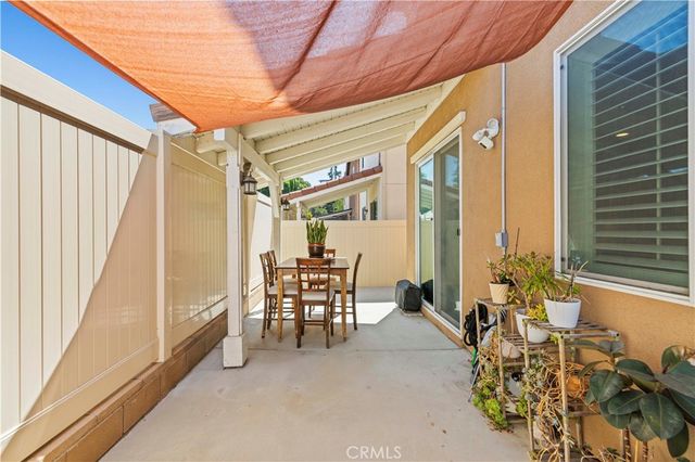 14609 W Del Playa, Panorama City, CA 91402