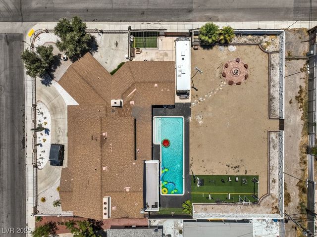 1420 South 8th Street, Las Vegas, NV 89104