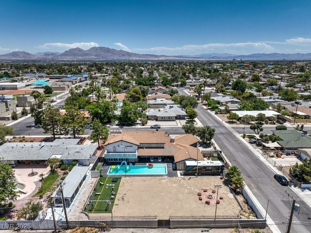 1420 South 8th Street, Las Vegas, NV 89104