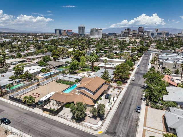 1420 South 8th Street, Las Vegas, NV 89104