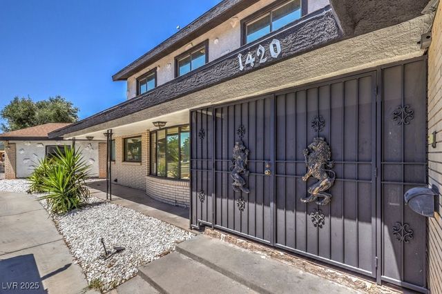 1420 South 8th Street, Las Vegas, NV 89104