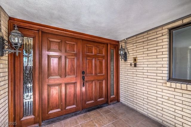 1420 South 8th Street, Las Vegas, NV 89104