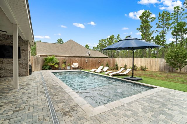 5740 Magnolia Trace, Gulf Breeze, FL 32563