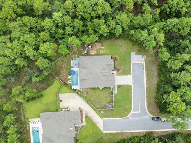 5740 Magnolia Trace, Gulf Breeze, FL 32563