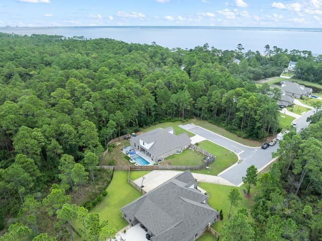 5740 Magnolia Trace, Gulf Breeze, FL 32563