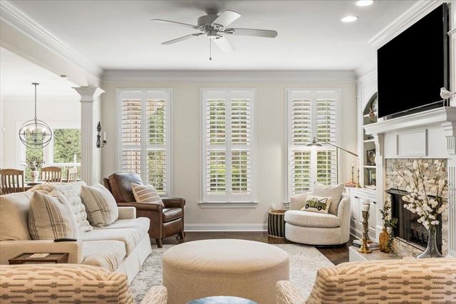9867 Windrose Circle, Chattanooga, TN 37421