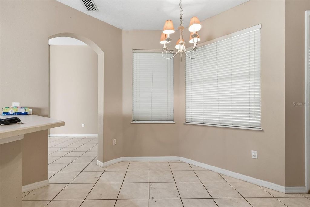 Image 18 of property listing at 929 LASCALA DRIVE, Windermere, FL 34786