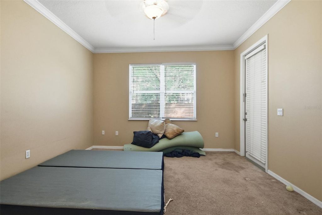 Image 21 of property listing at 929 LASCALA DRIVE, Windermere, FL 34786