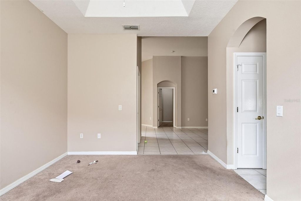 Image 9 of property listing at 929 LASCALA DRIVE, Windermere, FL 34786