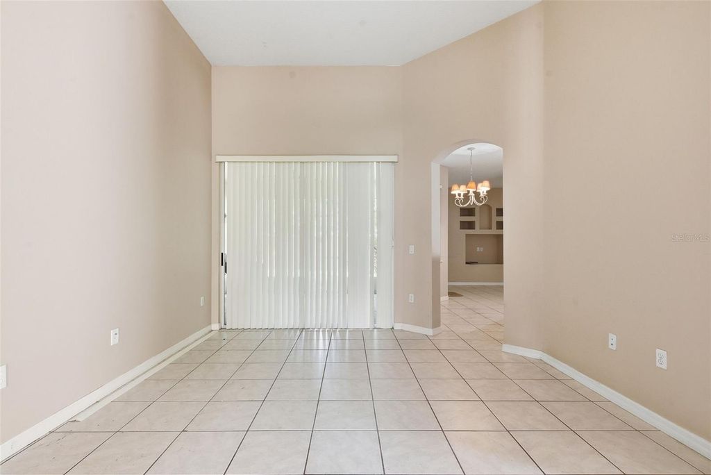Image 10 of property listing at 929 LASCALA DRIVE, Windermere, FL 34786