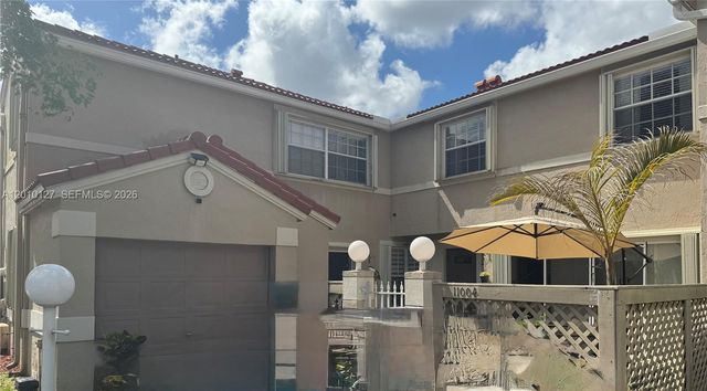 11004 Neptune Dr, Cooper City, FL 33026