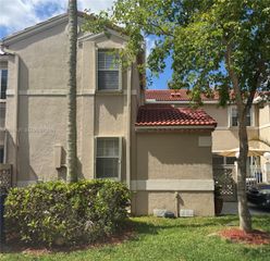 11004 Neptune Dr, Cooper City, FL 33026