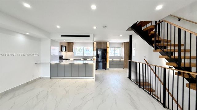 3826 NE 171st Street 3826, North Miami Beach, FL 33160