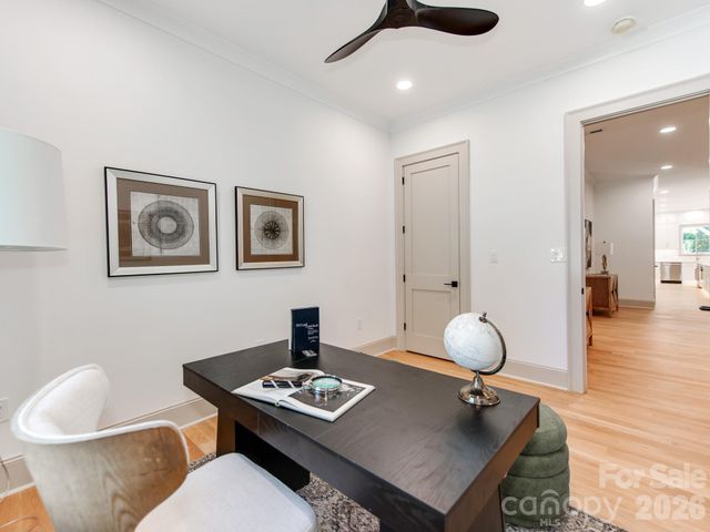 4637 Emory Lane, Charlotte, NC 28211