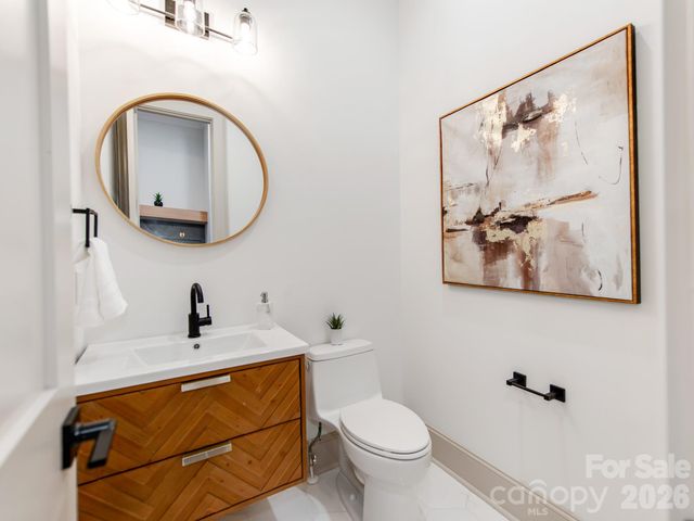 4637 Emory Lane, Charlotte, NC 28211