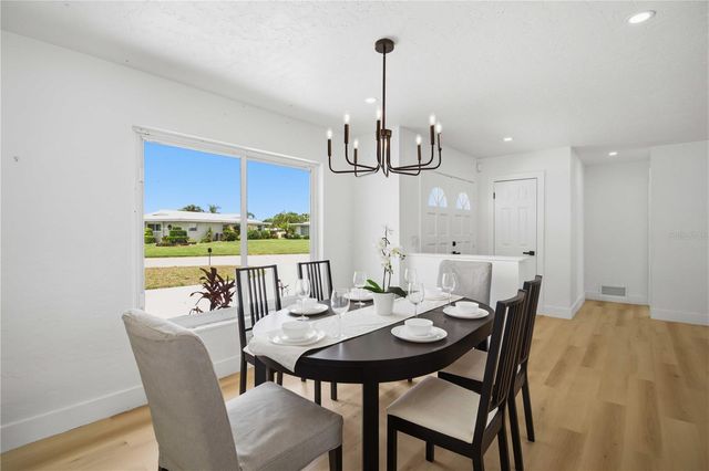 3535 VILLAGE GREEN DRIVE, Sarasota, FL 34239