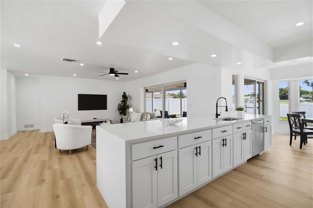 3535 VILLAGE GREEN DRIVE, Sarasota, FL 34239