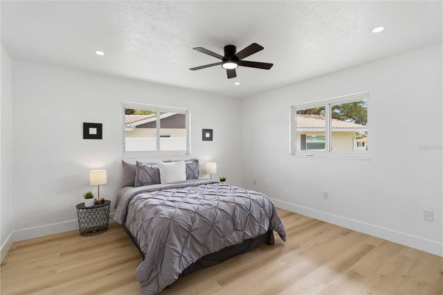 3535 VILLAGE GREEN DRIVE, Sarasota, FL 34239