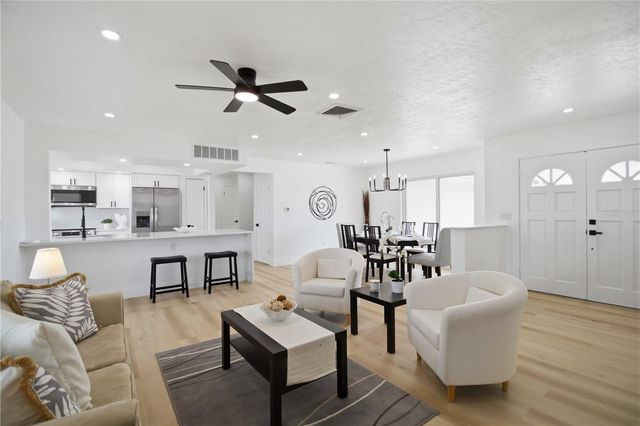 3535 VILLAGE GREEN DRIVE, Sarasota, FL 34239
