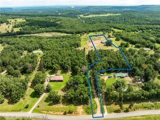 000 Philadelphia Road, Van Buren, AR 72956