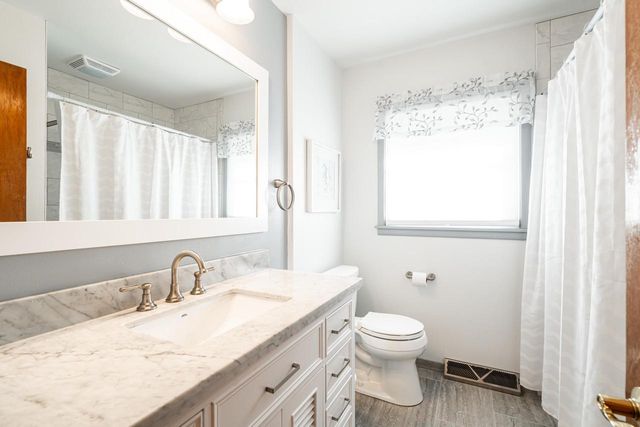 5921 Sycamore STREET, Greendale, WI 53129