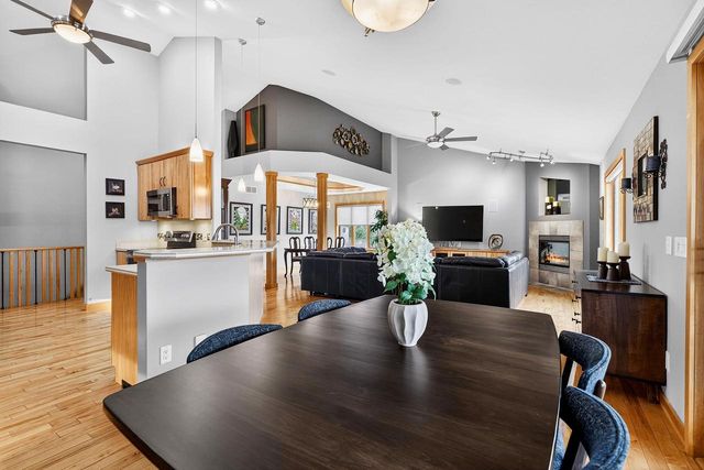 4604 PLANTATION Court, Middleton, WI 53562