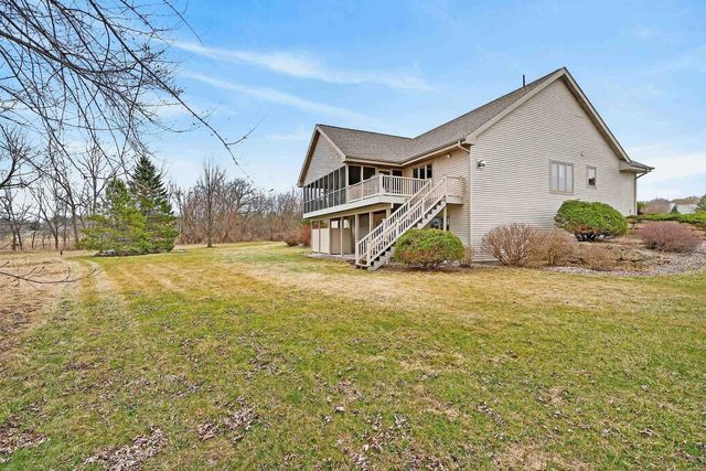 4604 PLANTATION Court, Middleton, WI 53562