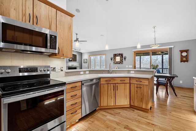 4604 PLANTATION Court, Middleton, WI 53562