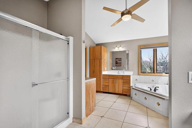 4604 PLANTATION Court, Middleton, WI 53562