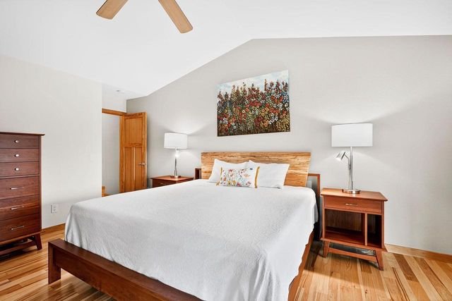 4604 PLANTATION Court, Middleton, WI 53562