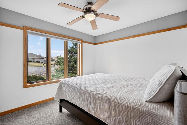 4604 PLANTATION Court, Middleton, WI 53562