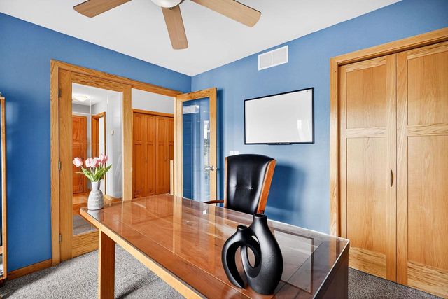 4604 PLANTATION Court, Middleton, WI 53562